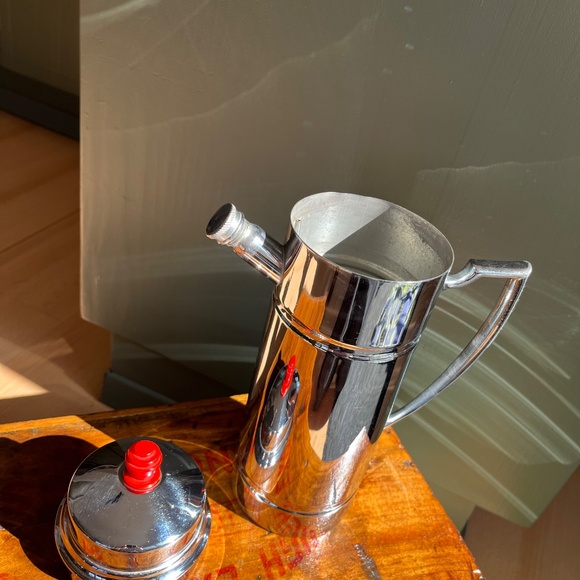 Vintage 1930s Art Deco Derby Shelton Chrome Cocktail Shaker - Picture 3 of 9